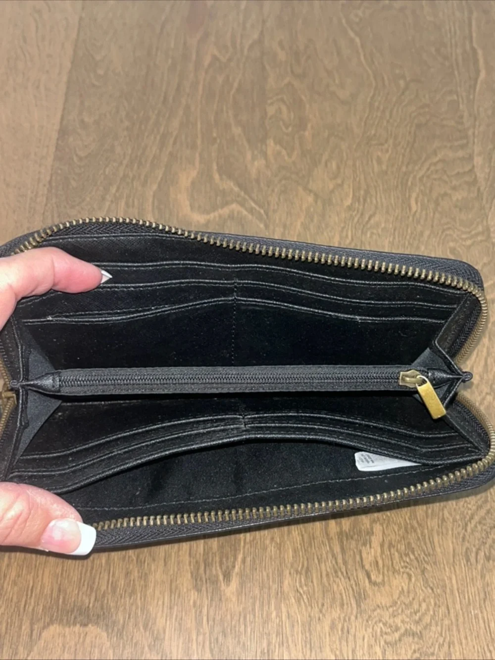 Fossil Women’s Black Solid Zip-Around Wallet Organizer w/ Credit Card Slots